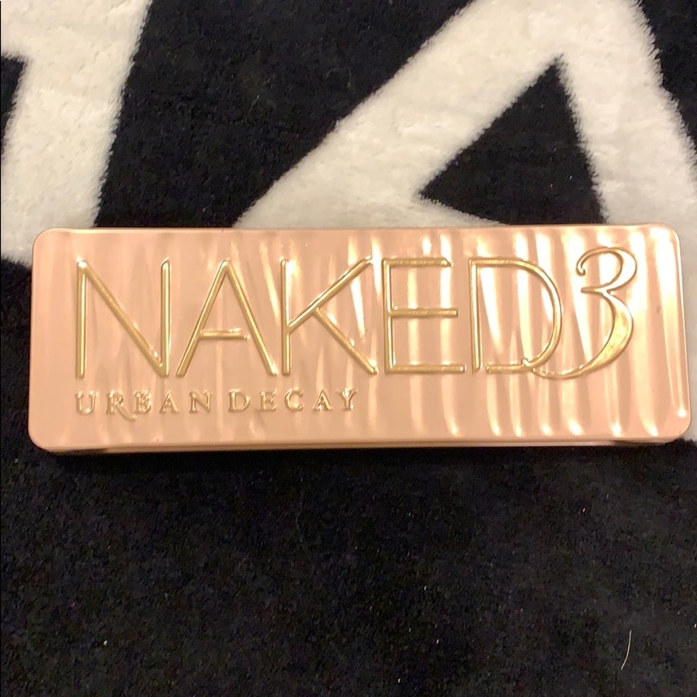 Naked 3 urban decay palette